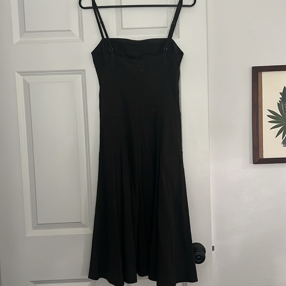 Theory flowy, summertime, strappy, linen blend brown dress - Picture 4 of 7